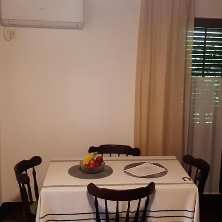 Ina 2 Apartamento Funtana Exterior foto